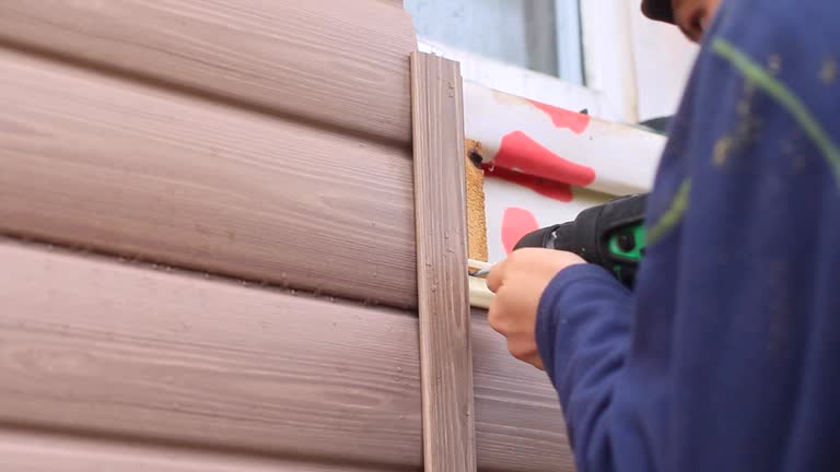 Affordable siding repair and maintenance services in Hayfork, CA